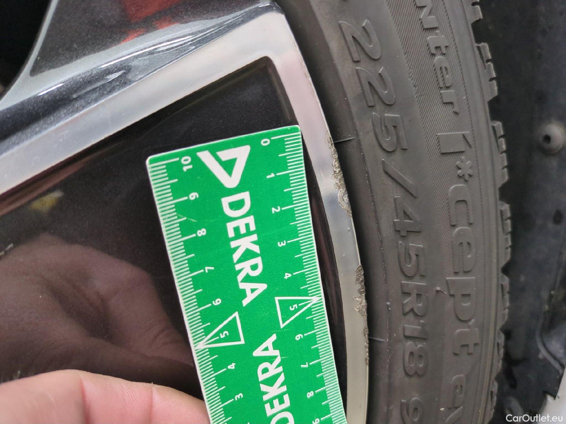  Skoda  Octavia SKODA  Combi / 2020 / 5P / Break 1.4 TSI PHEV iV 204 DSG6e Business #28