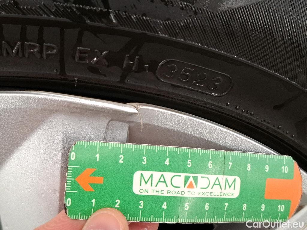  Renault  Megane  IV Estate Business 1.5 dCi 115CV BVM6 E6d #40