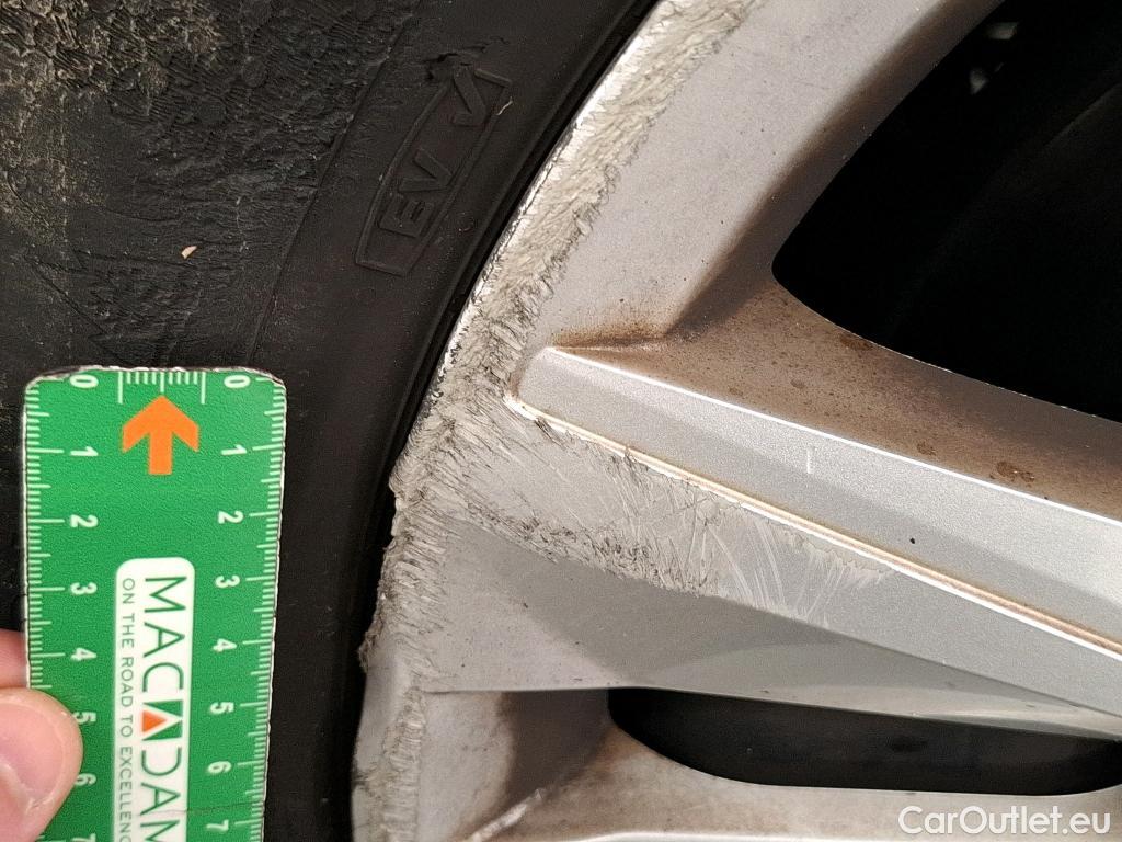  Renault  Megane  IV Estate Business 1.5 dCi 115CV BVM6 E6d #43