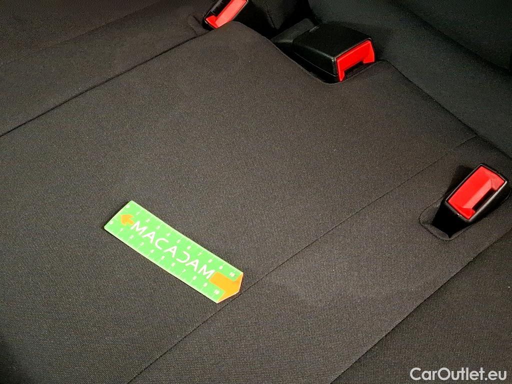  Peugeot  3008  Active Business 1.2 PureTech 130CV BVA8 E6d #26