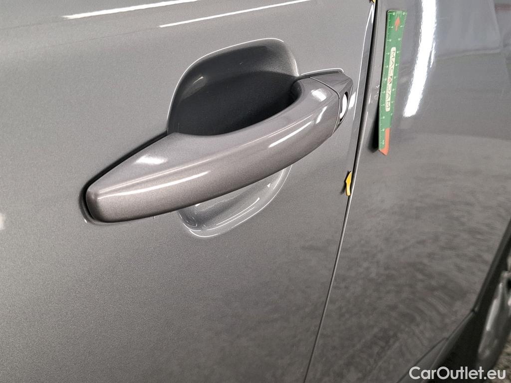  Peugeot  2008  Active Pack 1.5 HDi 110CV BVM6 E6d #4