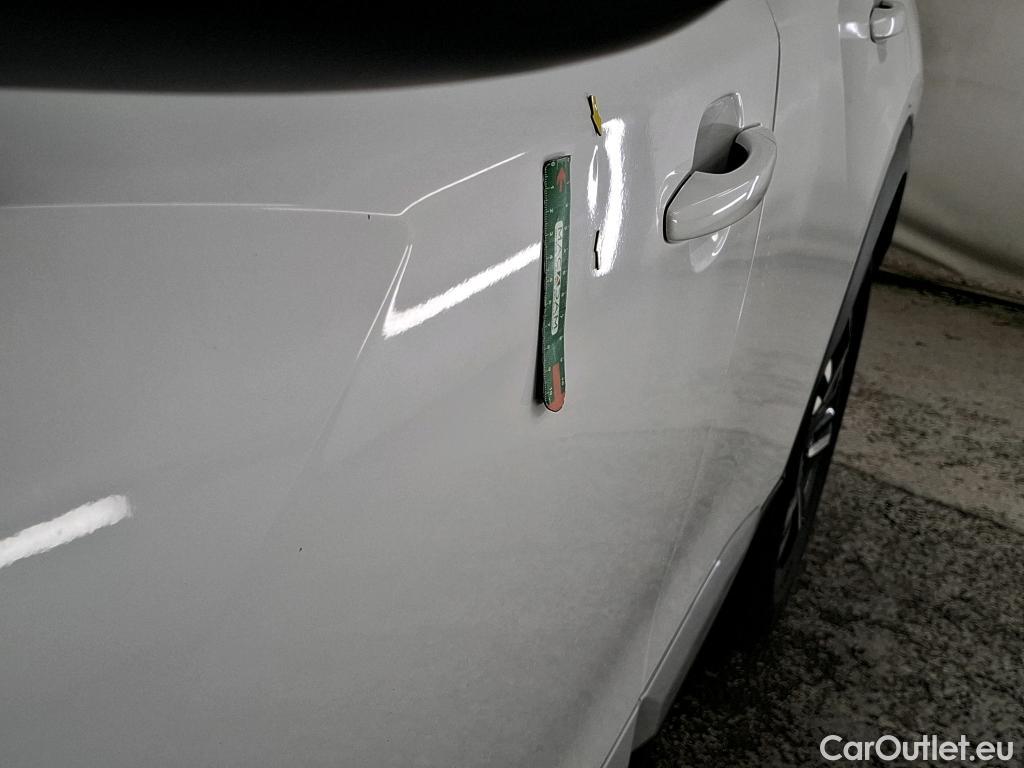  Peugeot  2008  Allure Business 1.5 HDi 130CV BVA8 E6d #17