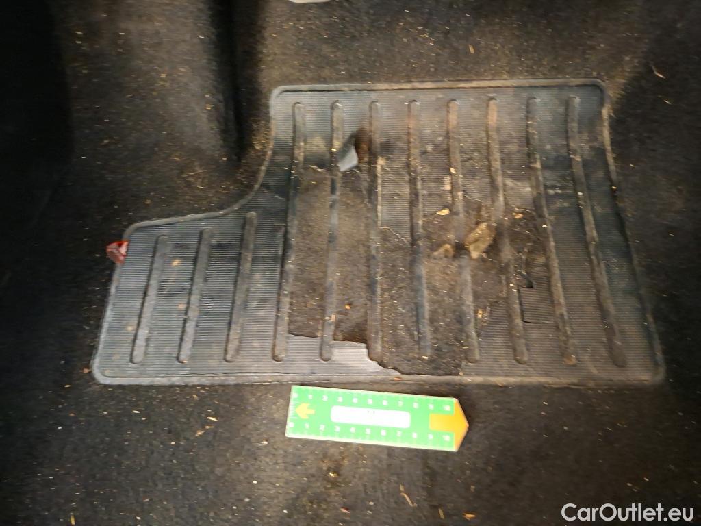  Peugeot  2008  Active Pack 1.5 HDi 110CV BVM6 E6d #5