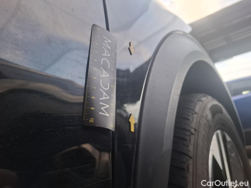  Peugeot  2008  Allure 1.5 HDi 130CV BVA8 E6d #8