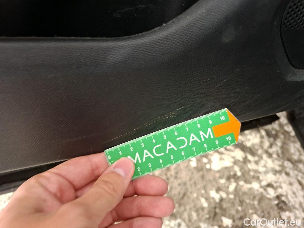  Peugeot  2008  Allure Pack 1.2 PureTech 130CV BVA8 E6d #36