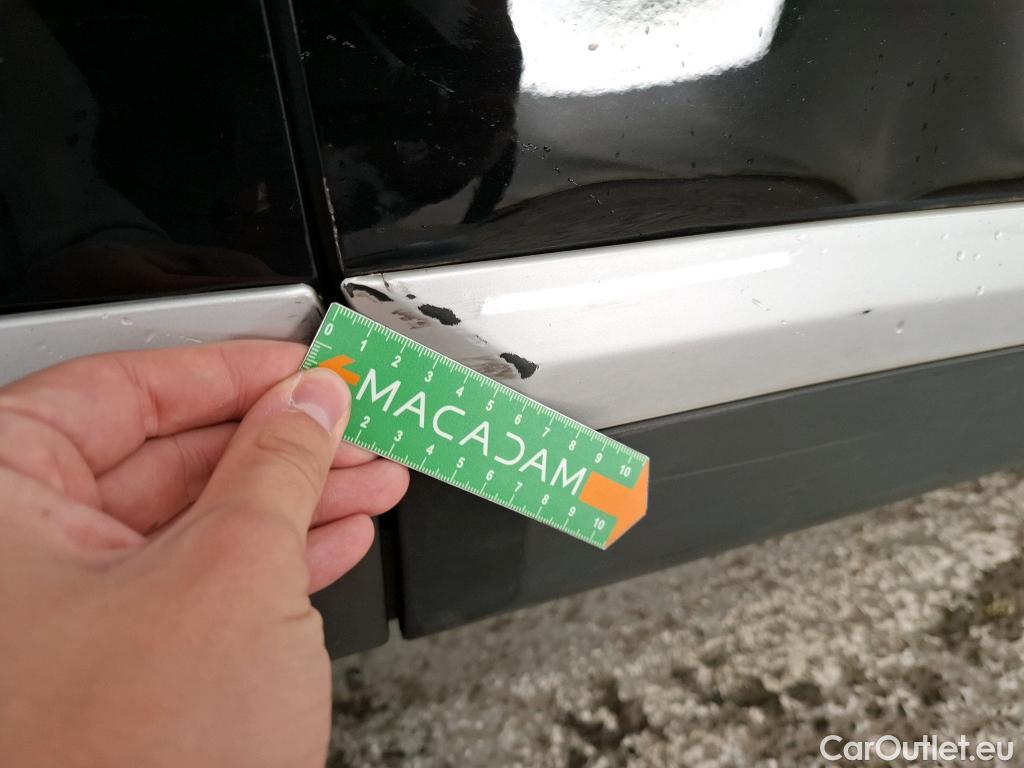  Peugeot  2008  Allure Pack 1.2 PureTech 130CV BVA8 E6d #15