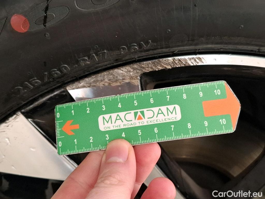  Peugeot  2008  Road Trip 1.5 HDi 130CV BVA8 E6d #34