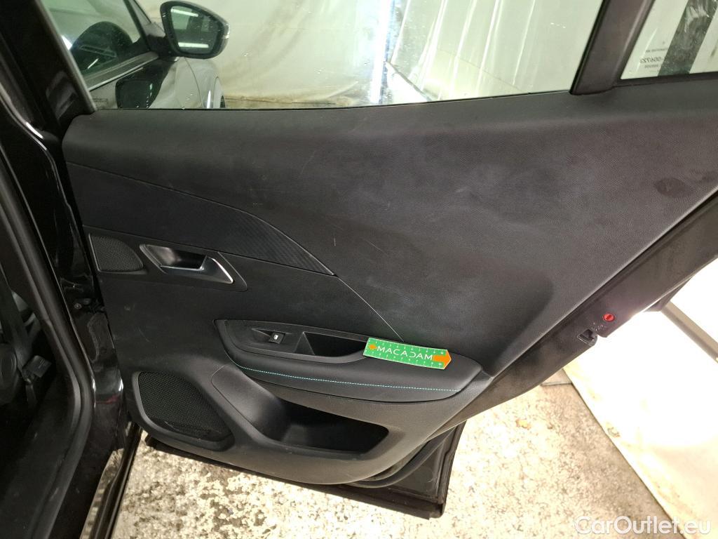  Peugeot  2008  Allure Pack 1.2 PureTech 130CV BVA8 E6d #30