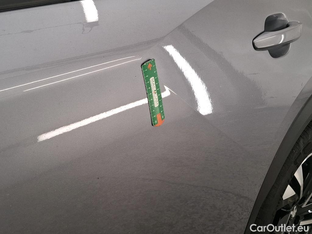  Peugeot  2008  Allure Pack 1.5 HDi 130CV BVA8 E6d #4