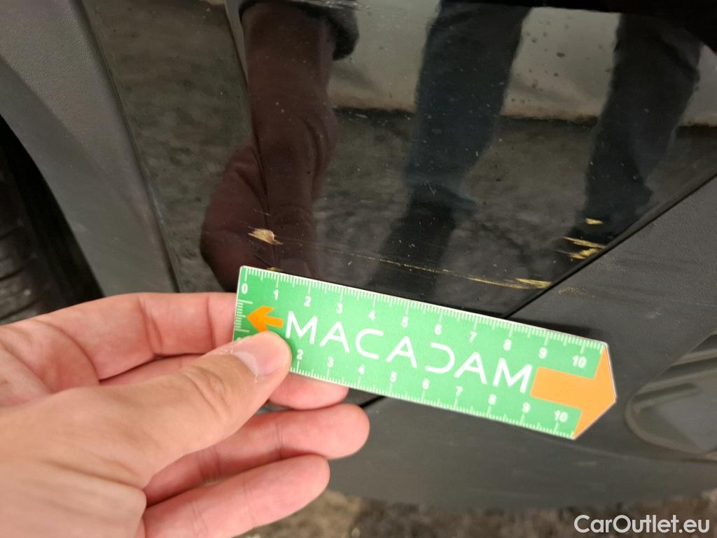  Peugeot  2008  Allure Pack 1.2 PureTech 130CV BVA8 E6d #19