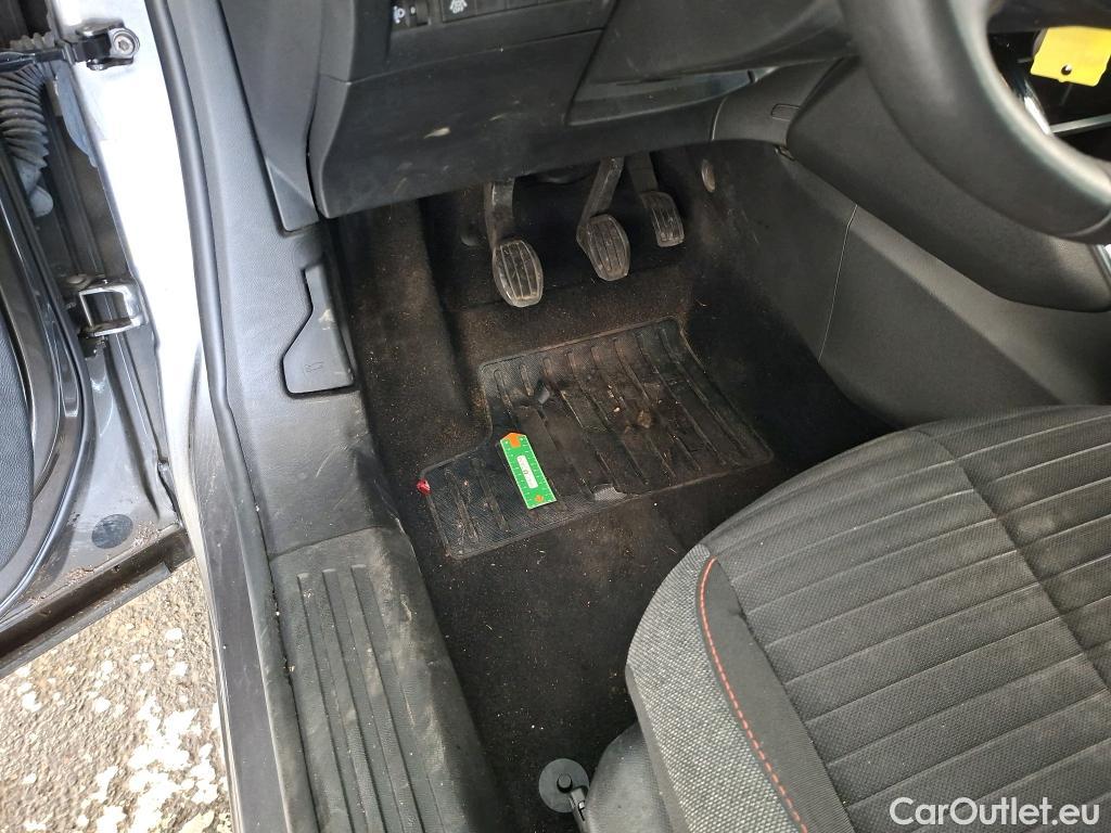  Peugeot  2008  Active Pack 1.5 HDi 110CV BVM6 E6d #1