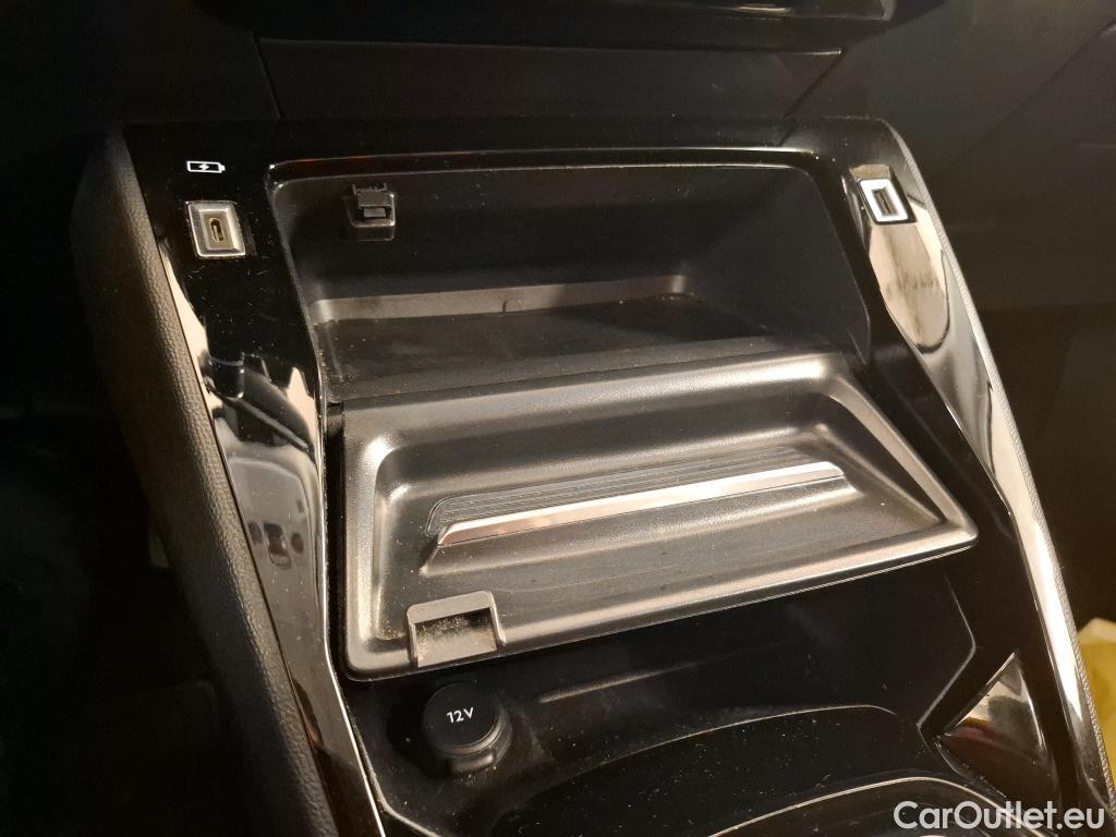  Peugeot  2008  Allure Pack 1.5 HDi 130CV BVA8 E6d #9