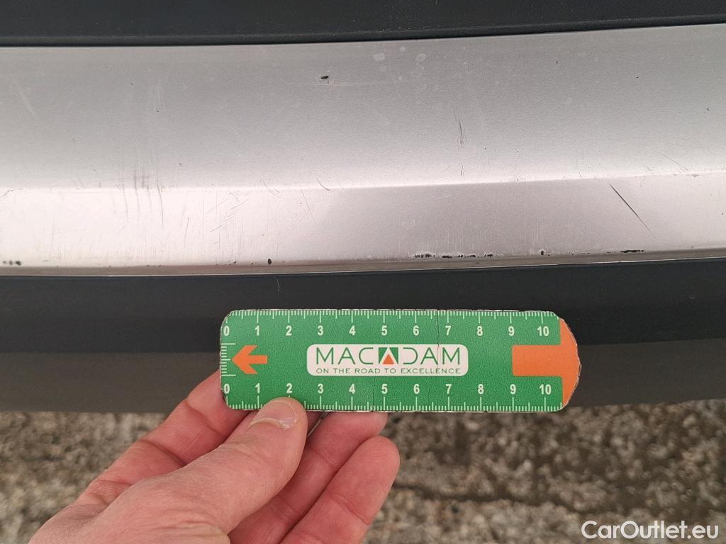  Peugeot  2008  Allure Pack 1.5 HDi 130CV BVA8 E6d #21