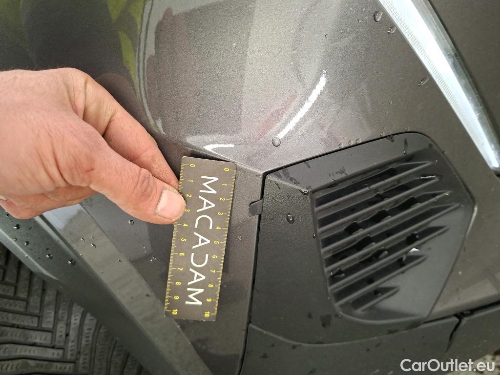  Peugeot  2008  Active Pack 1.5 HDi 110CV BVM6 E6d #36