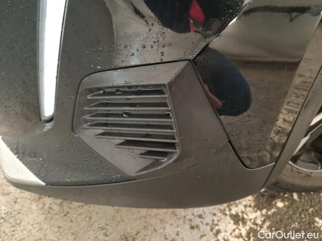  Peugeot  2008  Allure Pack 1.5 HDi 130CV BVA8 E6d #17