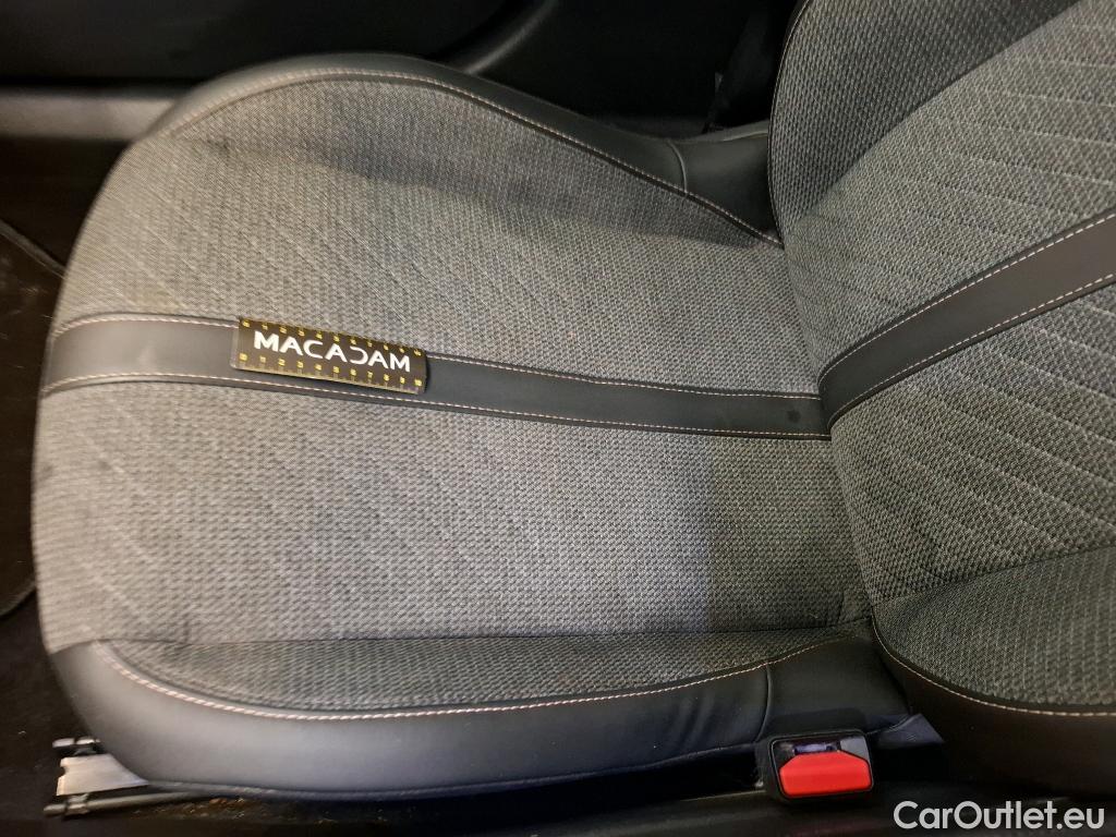  Peugeot  2008  Allure 1.5 HDi 130CV BVA8 E6d #24