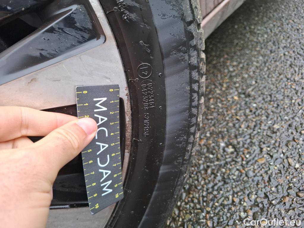  Mercedes  A-Klasse MERCEDES-BENZ Classe A Compact / 2018 / 5P / Berline A 180 d Business Line 8G-DCT #8