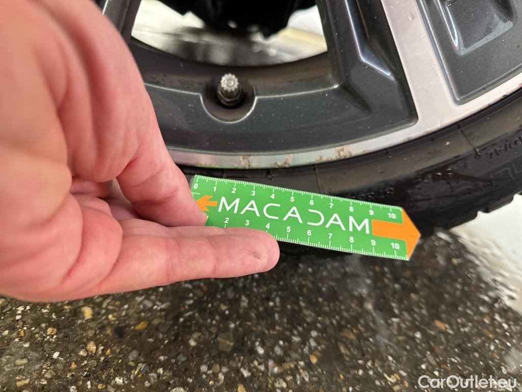  Bmw  Serie 1 BMW Série 1 / 2019 / 5P / Berline 1.5 118I DKG7 Business Design #28