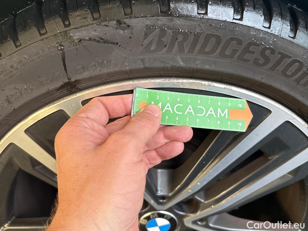  Bmw  Serie 1 BMW Série 1 / 2019 / 5P / Berline 1.5 118I DKG7 Business Design #25