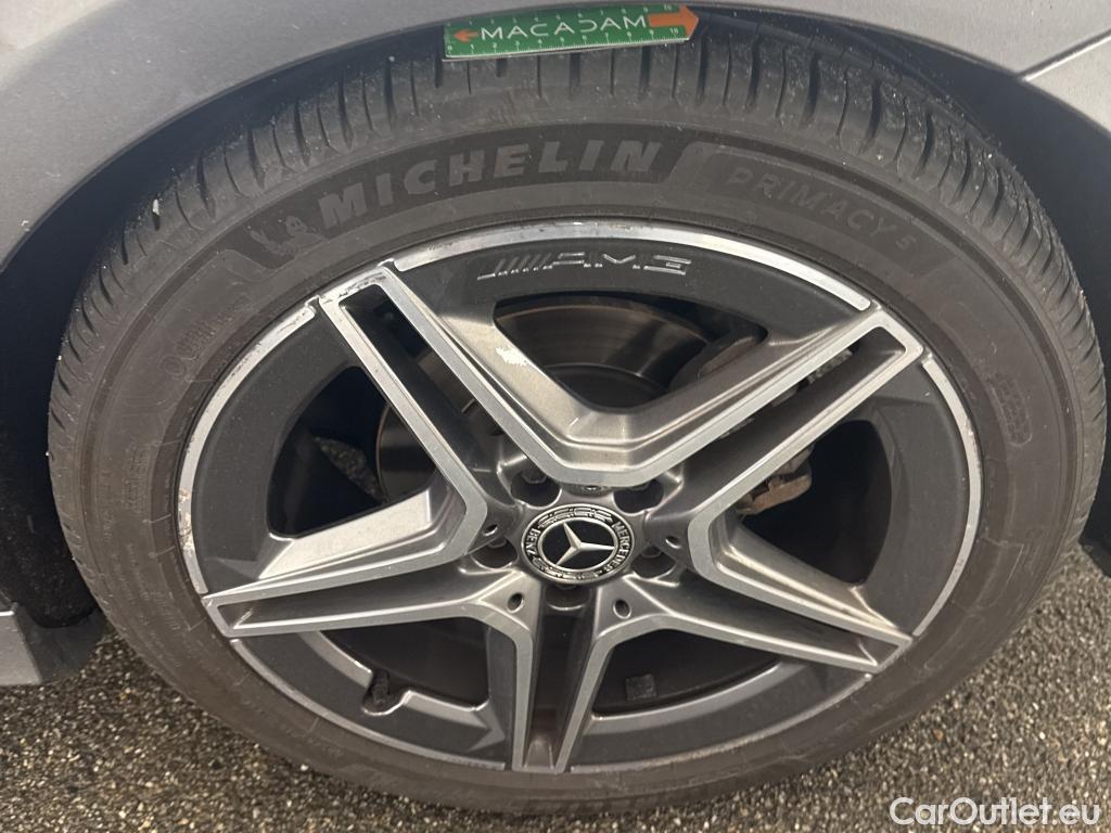  Mercedes  A-Klasse MERCEDES-BENZ Classe A Compact / 2018 / 5P / Berline A 180 d AMG Line #55