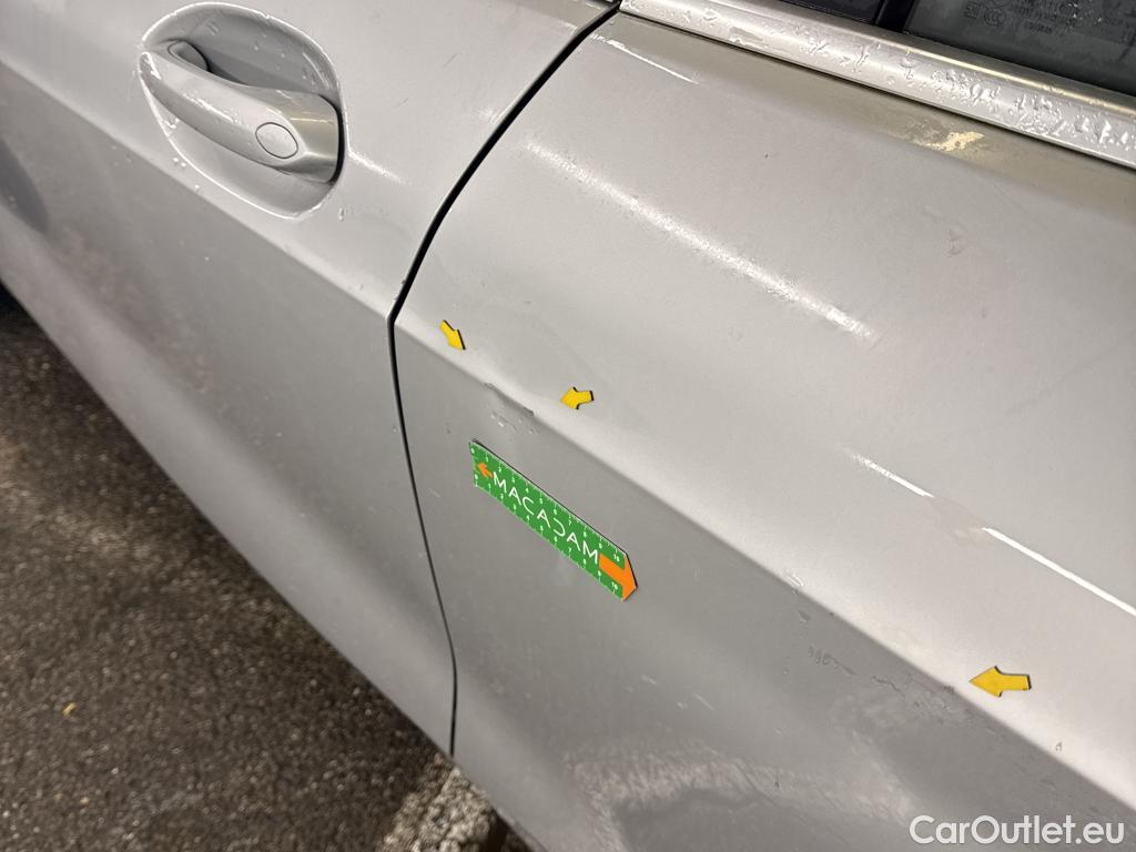  Bmw  Serie 1 BMW Série 1 / 2019 / 5P / Berline 1.5 118I DKG7 Business Design #2