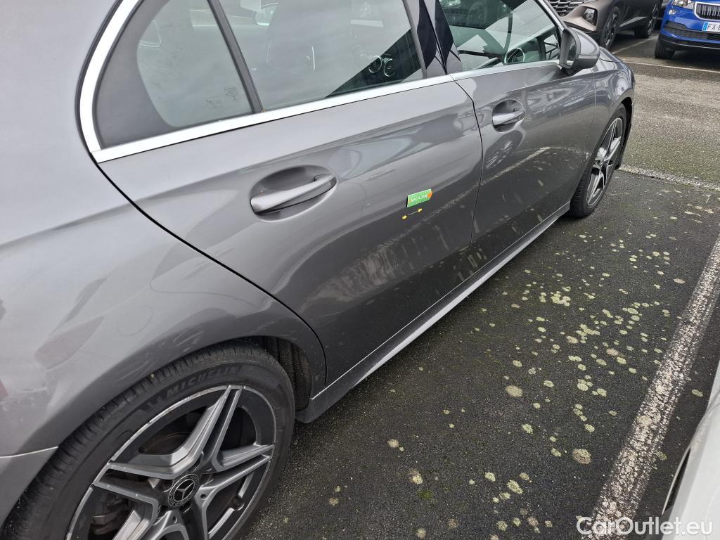  Mercedes  A-Klasse MERCEDES-BENZ Classe A Compact / 2018 / 5P / Berline A 180 d AMG Line #16