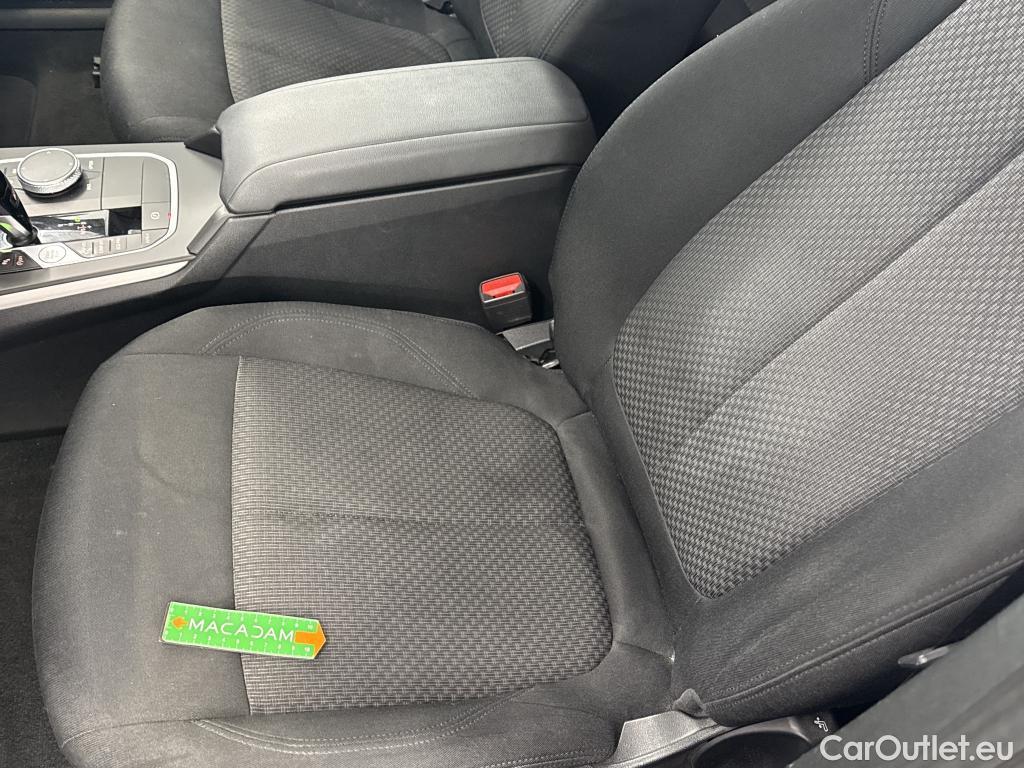  Bmw  Serie 1 BMW Série 1 / 2019 / 5P / Berline 1.5 118I DKG7 Business Design #29