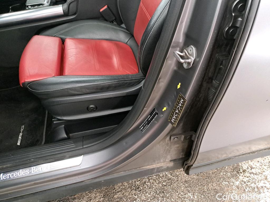  Mercedes  GLA MERCEDES-BENZ  / 2020 / 5P / SUV 2.0  220D AMG LINE 4MATIC DCT #1