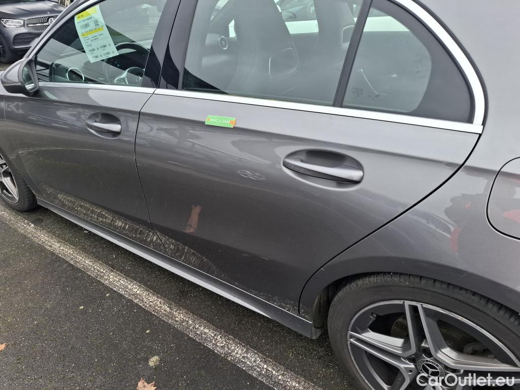  Mercedes  A-Klasse MERCEDES-BENZ Classe A Compact / 2018 / 5P / Berline A 180 d AMG Line #27