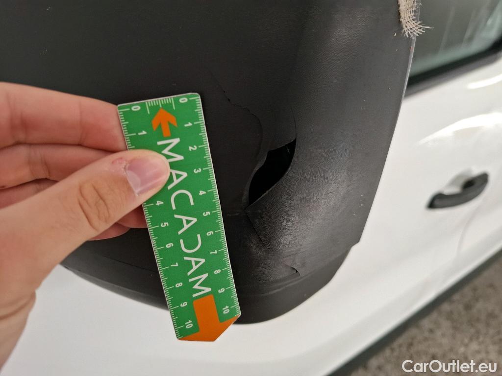  Renault  Trafic  Fourgon L2H1 1300 Confort 1.6 dCi #21