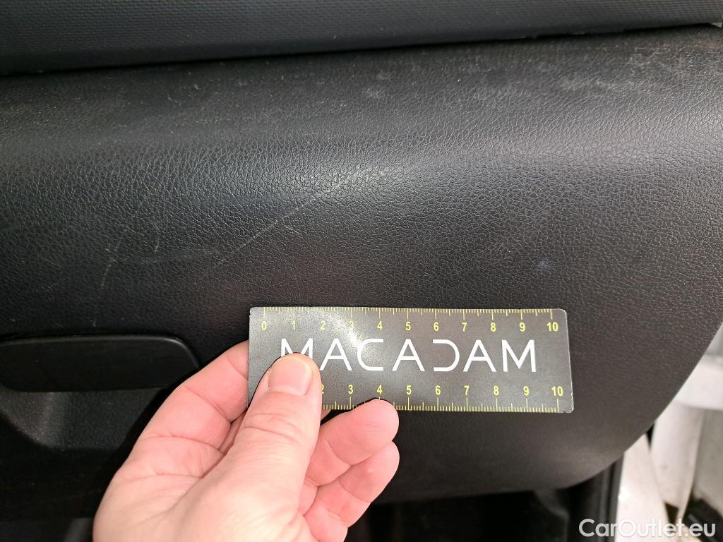  Renault  Trafic  III Fourgon L1H1 1000 Confort 1.6 dCi 95CV BVM6 E6dT #19