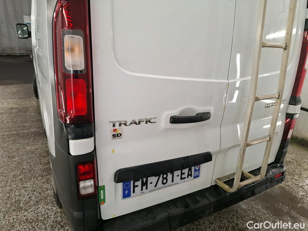  Renault  Trafic RENAULT  / 2014 / 4P / Fourgon tôlé FG GCFL1H1 1000 dCi95 Stop&Start E6 #4