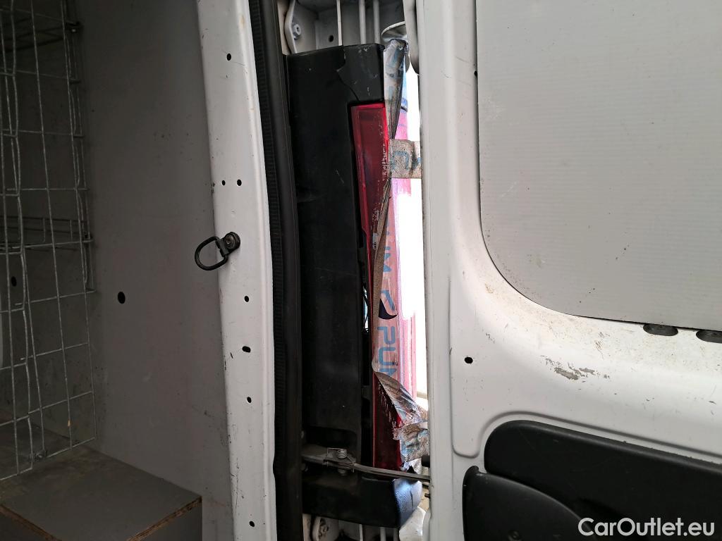  Renault  Trafic  III Fourgon L1H1 1000 Confort 1.6 dCi 95CV BVM6 E6dT #12