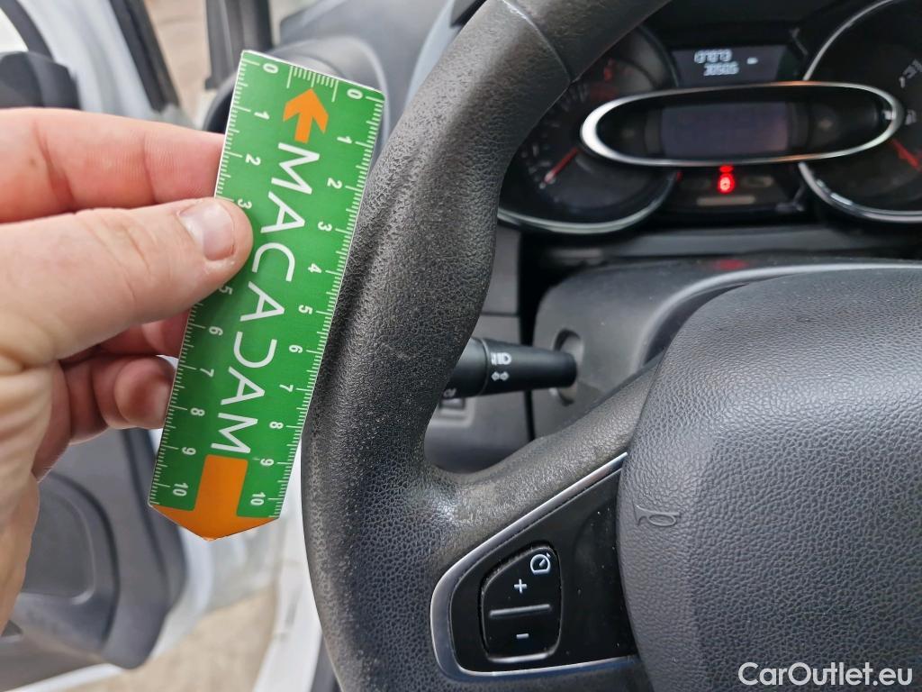  Renault  Clio  IV Air 1.5 dCi 75CV BVM5 E6 #10