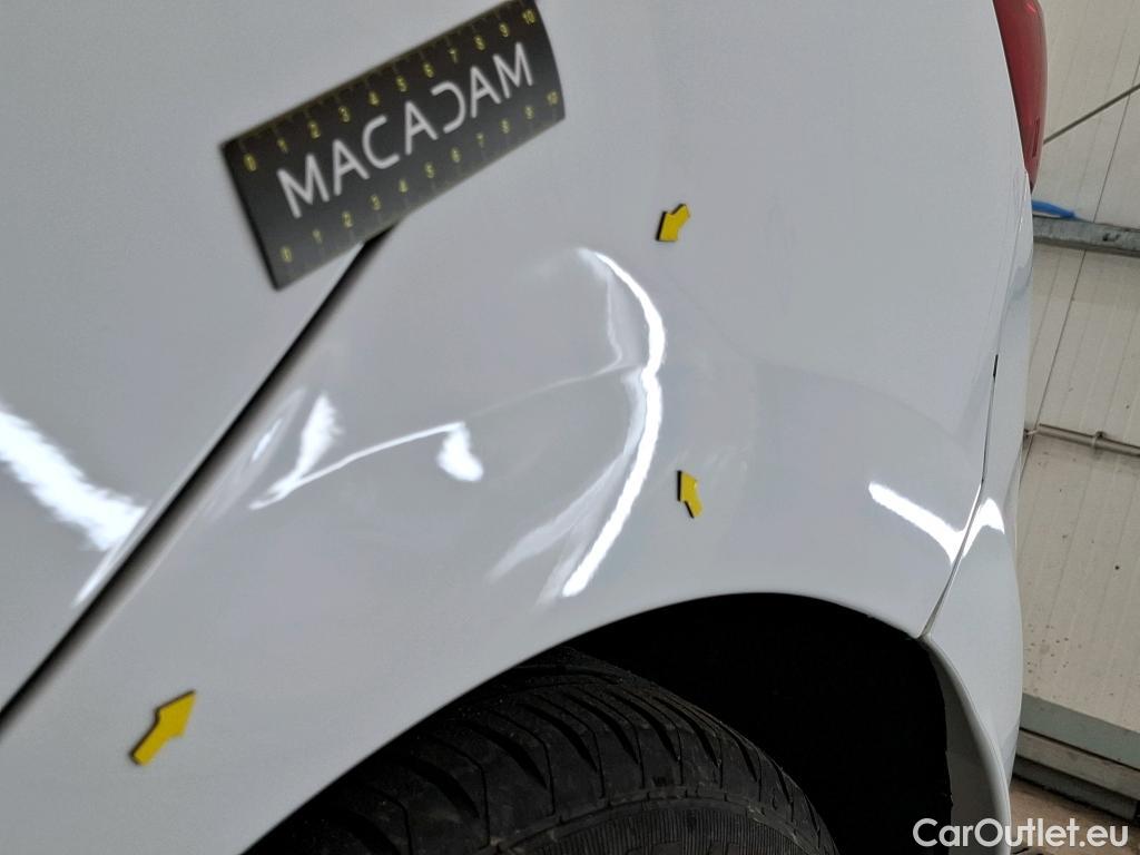  Renault  Clio RENAULT  Société VU 5p Berline Air Medianav dCi 90 - 18 #18