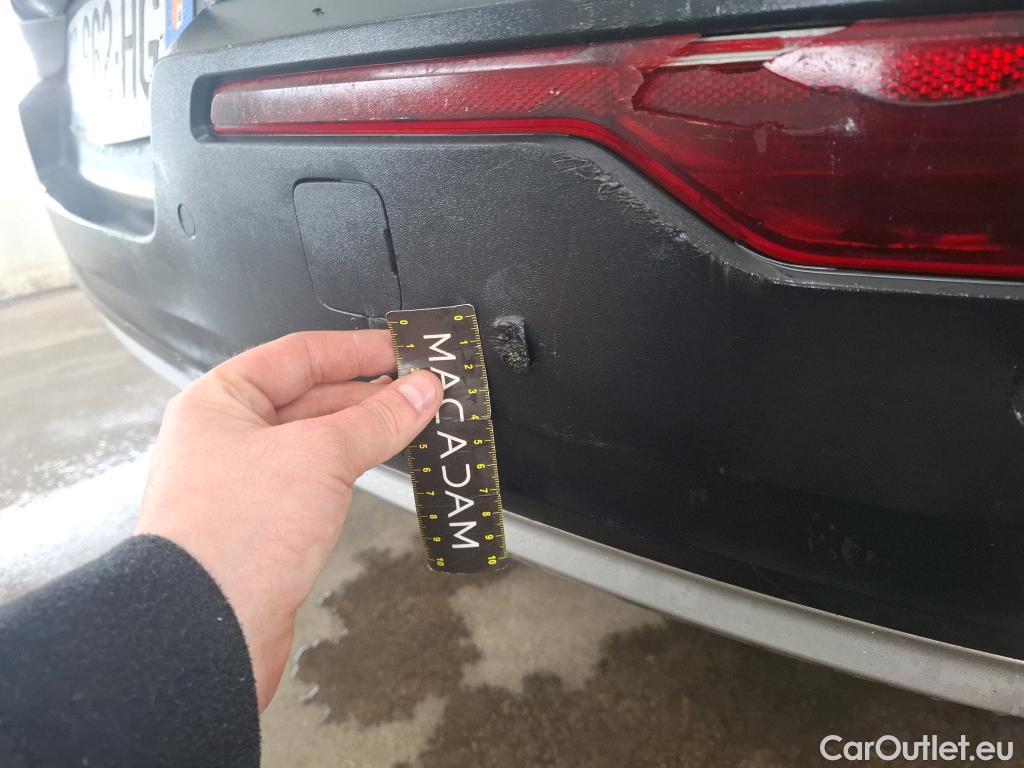  Volvo  XC 40 XC40 Momentum Plug-in Hybrid 2WD 1.5 #2