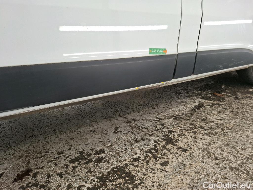  Renault  Trafic  Fourgon L2H1 1300 Confort 1.6 dCi #9