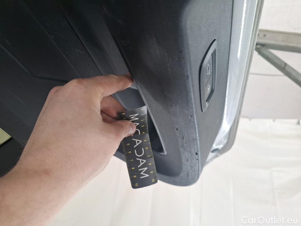  Volvo  XC 40 XC40 Momentum Plug-in Hybrid 2WD 1.5 #33