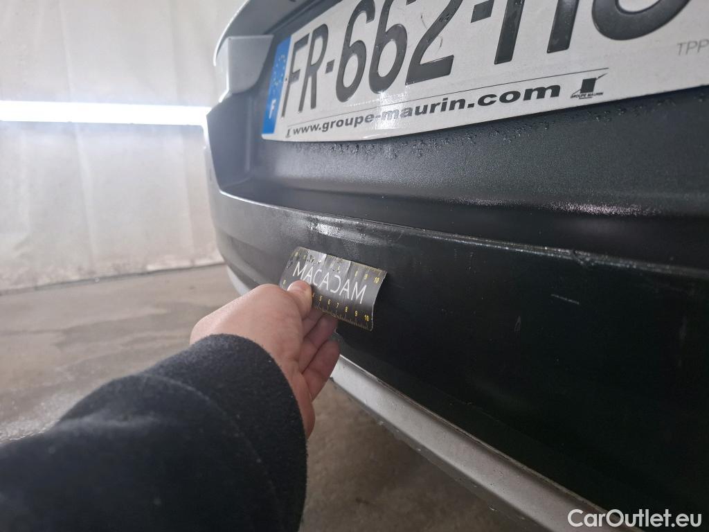  Volvo  XC 40 XC40 Momentum Plug-in Hybrid 2WD 1.5 #6