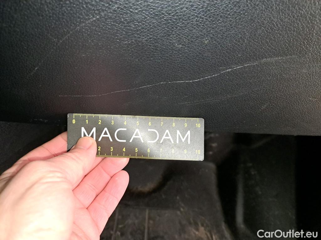  Renault  Trafic  III Fourgon L1H1 1000 Confort 1.6 dCi 95CV BVM6 E6dT #17