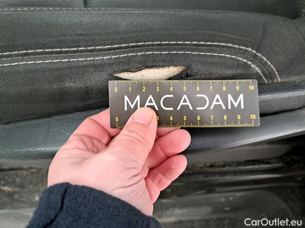  Renault  Trafic  III Fourgon L1H1 1000 Confort 1.6 dCi 95CV BVM6 E6dT #21