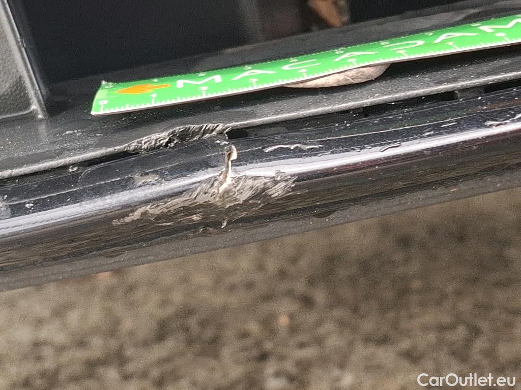  Volkswagen  Passat  Break Life Plus 2.0 TDI 150CV BVA7 E6d #7