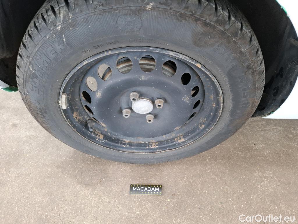  Renault  Clio RENAULT  Société VU 5p Berline Air Medianav dCi 90 - 18 #27