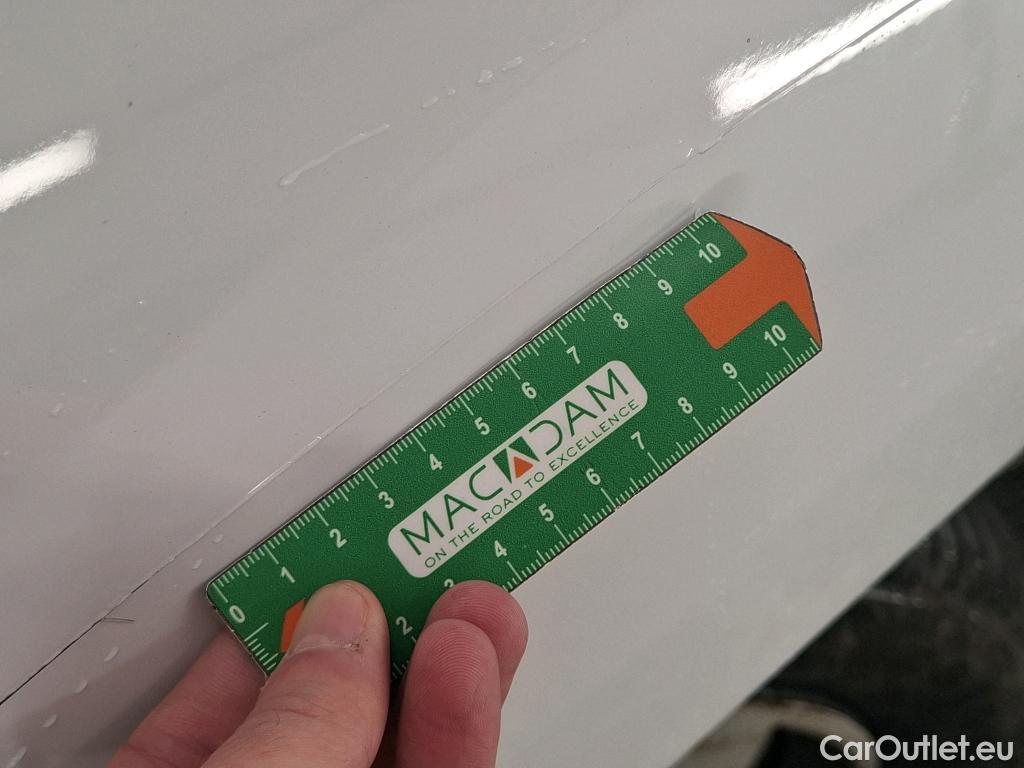  Renault  Kangoo RENAULT  Express / 2013 / 4P / Fourgonnette Extra R-Link dCi 75 #46