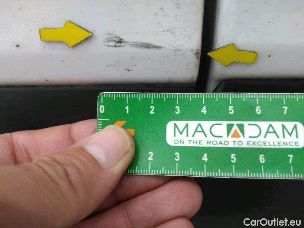  Renault  Trafic RENAULT  / 2019 / 4P / Fourgon tole NV FG GCF L2H2 1200 Energy dCi 145 #15