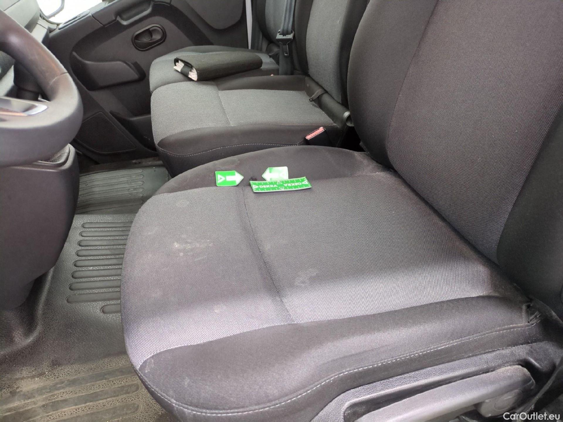  Renault  Master RENAULT  / 2019 / 4P / Fourgon tôlé FG Tr GCF F3500 L3H2 Blue dCi 150 #15