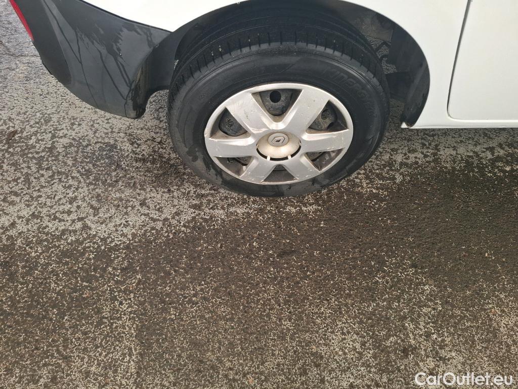  Renault  Kangoo RENAULT  Express / 2013 / 4P / Fourgonnette Extra R-Link dCi 75 #40