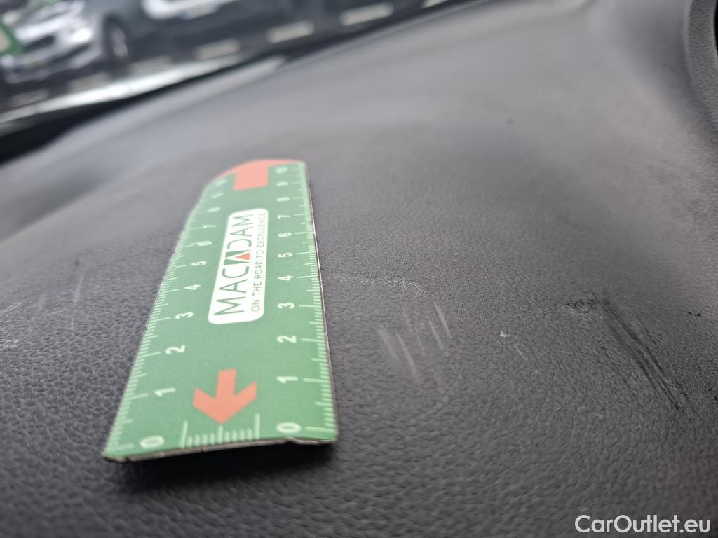  Renault  Kangoo RENAULT  Express / 2013 / 4P / Fourgonnette Extra R-Link dCi 75 #22