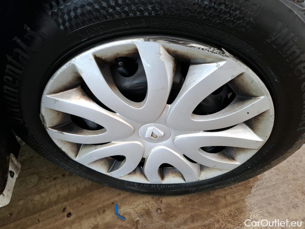  Renault  Clio  IV Air MediaNav 1.5 dCi 75CV BVM5 E6 #29