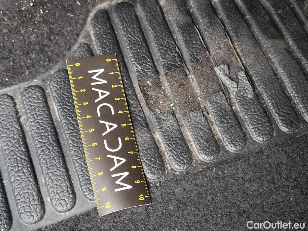  Renault  Clio  IV Air MediaNav 1.5 dCi 75CV BVM5 E6 #4